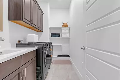 5913 Vantage Street, Sacramento, CA 95835 - Photo 25