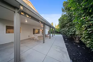 14 Morningsun Ct, Sacramento, CA 95831 - Photo 49