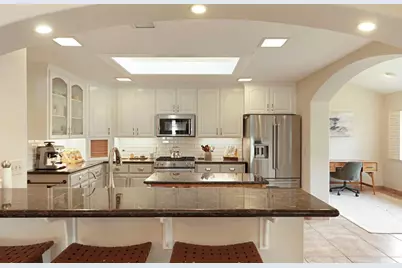 1729 Le Bec Court, Lodi, CA 95240 - Photo 9