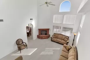 8024 Bothwell Dr, Sacramento, CA 95829 - Photo 5