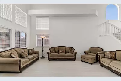 8024 Bothwell Drive, Sacramento, CA 95829 - Photo 9