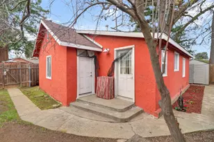 4240 55th St, Sacramento, CA 95820 - Photo 31