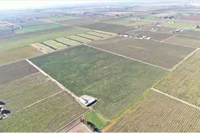 3409 W Woodbridge Road, Lodi, CA 95242 - Photo 3