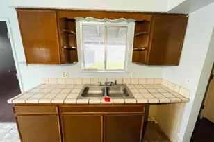 1170 Galaxy Dr, Yuba City, CA 95991 - Photo 9