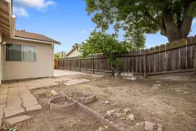 1494 Hilary Way, Manteca, CA 95336 - Photo 29