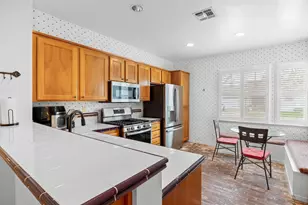 124 Montgomery St, Roseville, CA 95678 - Photo 11