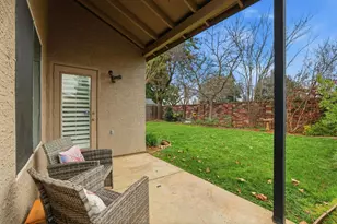 9189 Bungalow Way, Elk Grove, CA 95758 - Photo 33