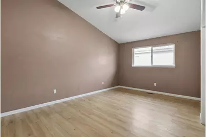 6069 Shetland Court, Stockton, CA 95210 - Photo 11