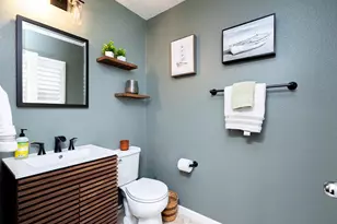 6 Sea Hawk Pl, Sacramento, CA 95835 - Photo 11