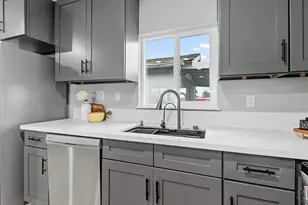 4705 Arboga Rd, Olivehurst, CA 95961 - Photo 15