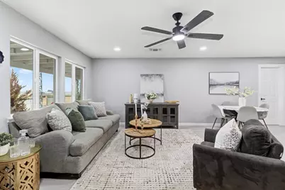 4705 Arboga Road, Olivehurst, CA 95961 - Photo 5