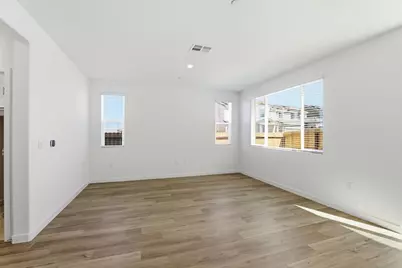 1203 Leonhardt Loop, Lincoln, CA 95648 - Photo 5