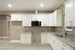 9421 Carter Ct, Stockton, CA 95209 - Photo 7