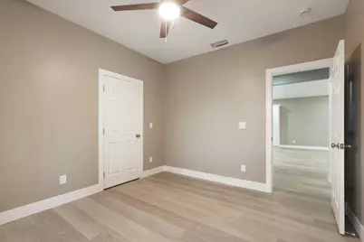 9421 Carter Court, Stockton, CA 95209 - Photo 15