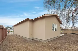 9421 Carter Ct, Stockton, CA 95209 - Photo 33