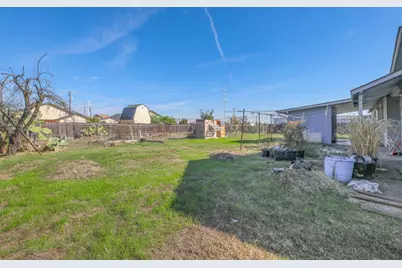 2827 Toy Avenue, Sacramento, CA 95822 - Photo 31
