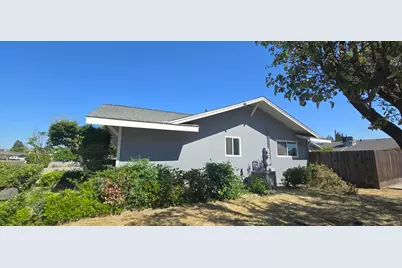 500 E Hawkeye Avenue, Turlock, CA 95380 - Photo 33