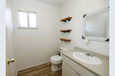 500 E Hawkeye Avenue, Turlock, CA 95380 - Photo 19