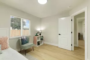 2415 E Taylor St, Stockton, CA 95205 - Photo 15