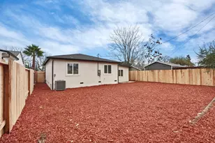 2415 E Taylor St, Stockton, CA 95205 - Photo 19