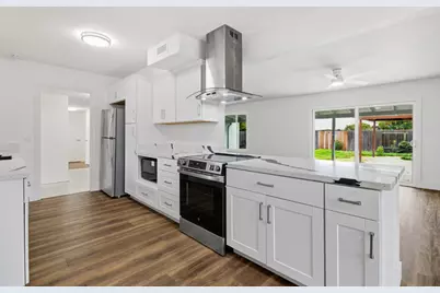 7341 Stanwood Way, Sacramento, CA 95831 - Photo 19