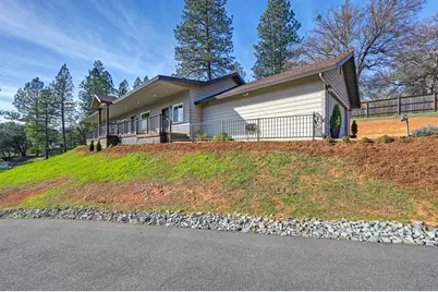 17630 Hillcrest Drive, Meadow Vista, CA 95722 - Photo 7