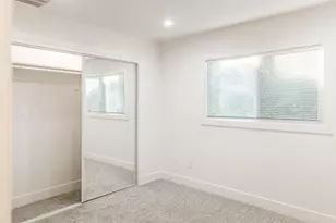 Dias, Sacramento, CA 95823 - Photo 25