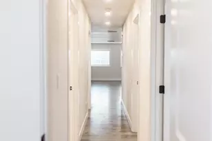 Dias, Sacramento, CA 95823 - Photo 35