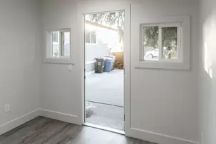 Dias, Sacramento, CA 95823 - Photo 41