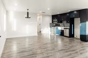 Dias, Sacramento, CA 95823 - Photo 7