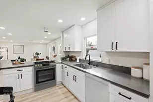 401 Curran Ave, Sacramento, CA 95833 - Photo 9