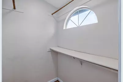 7402 Kallie Kay Ln, Sacramento, CA 95823 - Photo 23