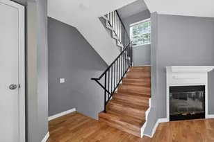 7402 Kallie Kay Ln, Sacramento, CA 95823 - Photo 3