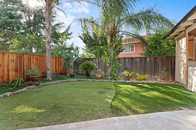 1745 Parkside Drive, Tracy, CA 95376 - Photo 21