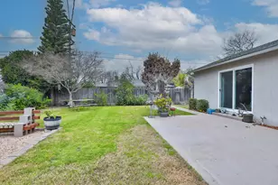 1609 Augusta Ct, Modesto, CA 95350 - Photo 31