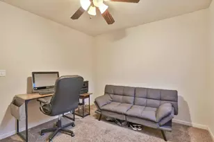 1609 Augusta Ct, Modesto, CA 95350 - Photo 21