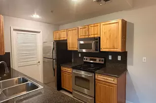 1360 Shady Ln, Turlock, CA 95382 - Photo 7