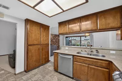 1183 Alder Tree Way, Sacramento, CA 95831 - Photo 11