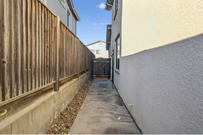 9362 Lost Springs Court, Elk Grove, CA 95624 - Photo 61