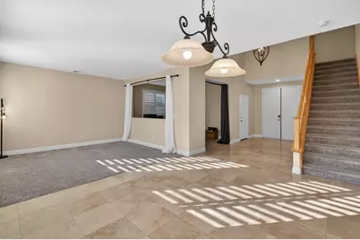 9362 Lost Springs Court, Elk Grove, CA 95624 - Photo 13