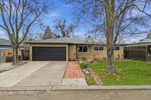 221 W Pearl Ave, Stockton, CA 95207 - Photo 7