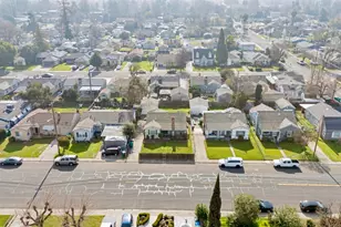 1768 Country Club Blvd, Stockton, CA 95204 - Photo 7