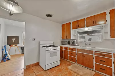 1768 Country Club Boulevard, Stockton, CA 95204 - Photo 13