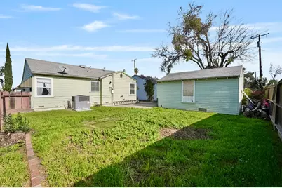 1768 Country Club Boulevard, Stockton, CA 95204 - Photo 5