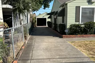 1768 Country Club Blvd, Stockton, CA 95204 - Photo 3