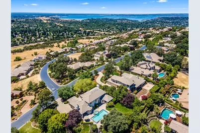 5563 Sur Mer Drive, El Dorado Hills, CA 95762 - Photo 33