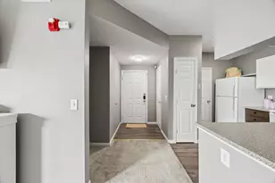 701 Gibson Dr, Roseville, CA 95678 - Photo 3