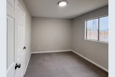 16486 Mahogany Way, Delhi, CA 95315 - Photo 13