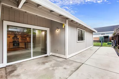 8355 Deville Oaks Way, Citrus Heights, CA 95621 - Photo 19