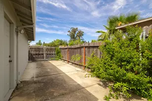 2855 La Colina Way, Carmichael, CA 95608 - Photo 29